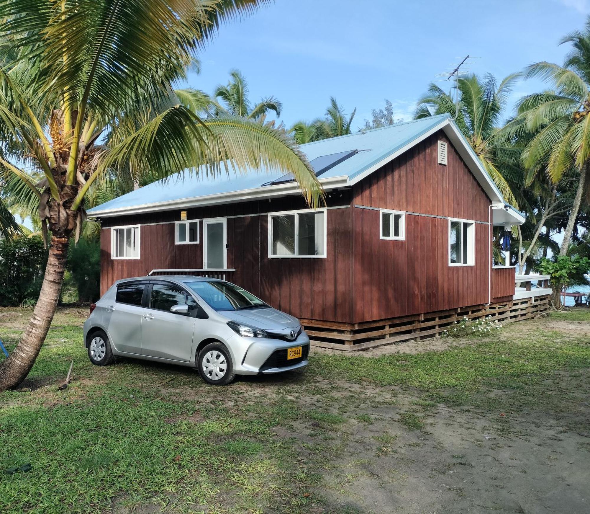 Oronga Beach Arorangi Ngoại thất bức ảnh